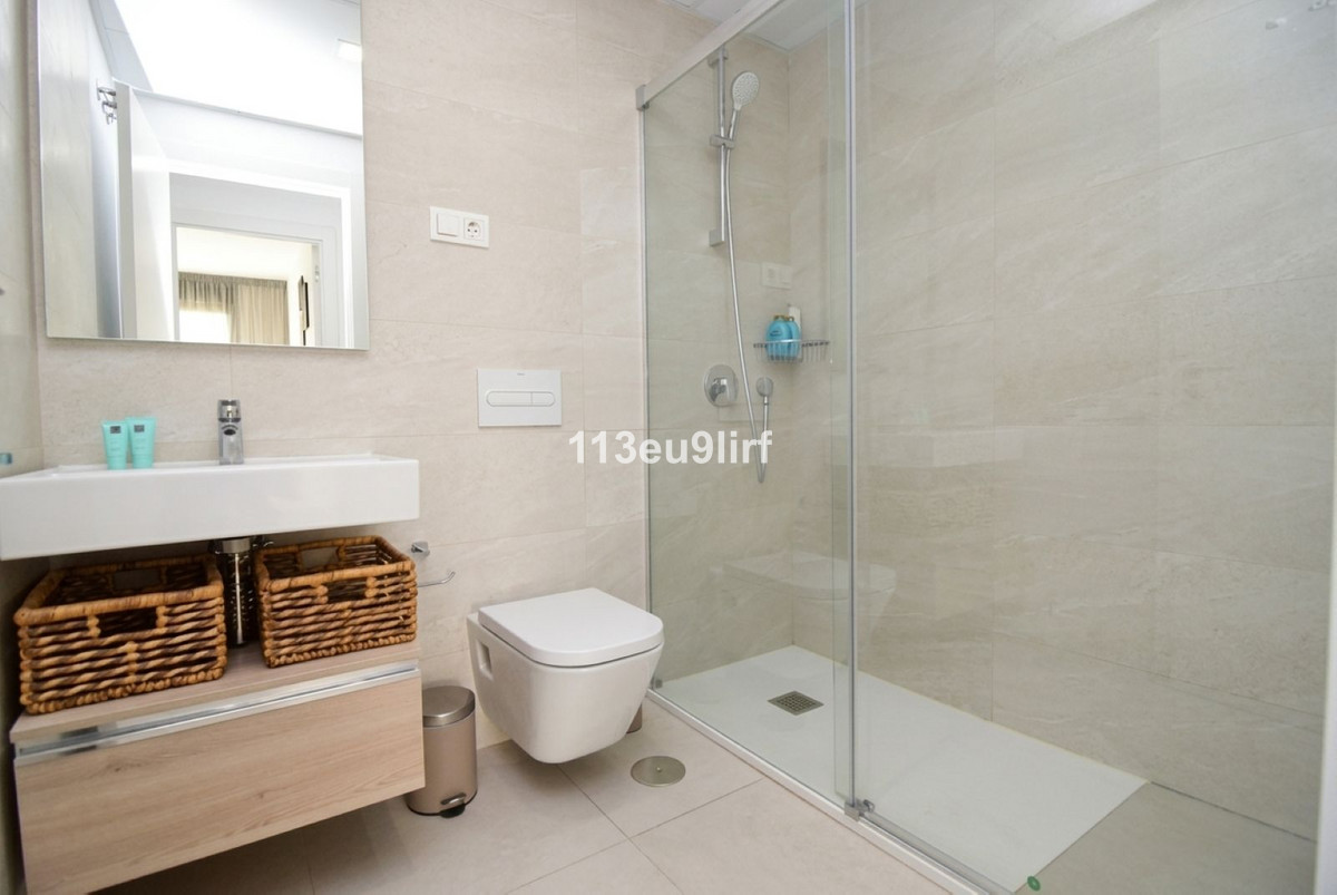 Appartement te koop in Estepona | 3 slaapkamers H5479933