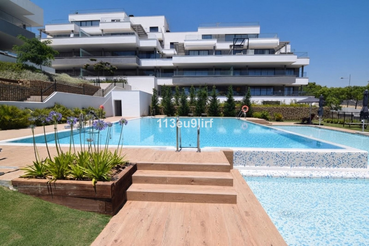 Appartement te koop in Estepona | 3 slaapkamers H5479933