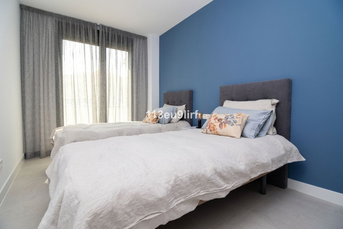 Appartement te koop in Estepona | 3 slaapkamers H5479933