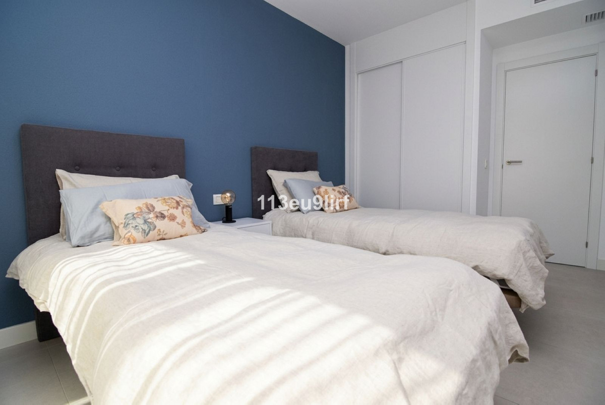 Appartement te koop in Estepona | 3 slaapkamers H5479933
