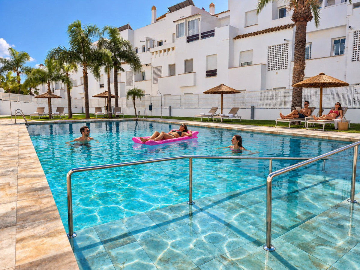 Penthouse te koop in Estepona | 2 slaapkamers H5480578
