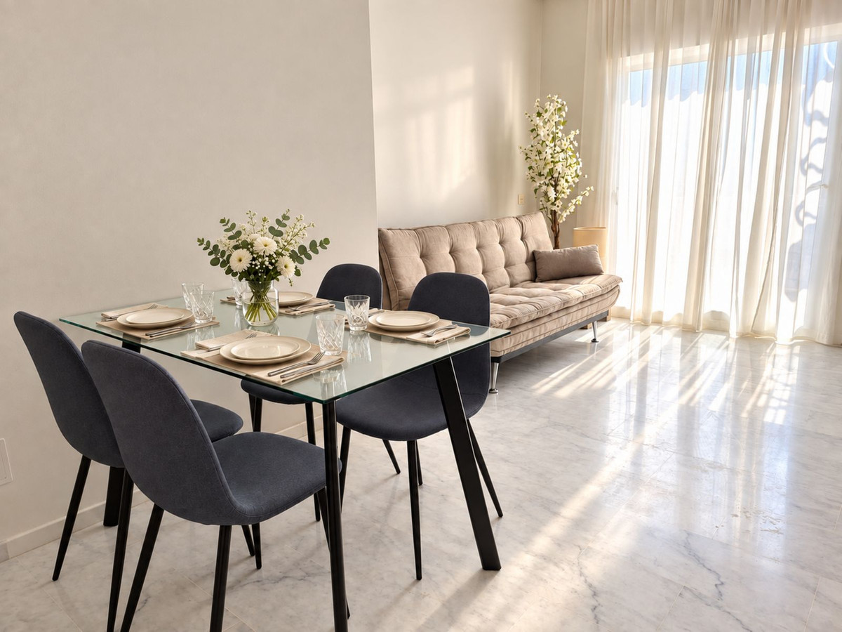 Penthouse te koop in Estepona | 2 slaapkamers H5480578