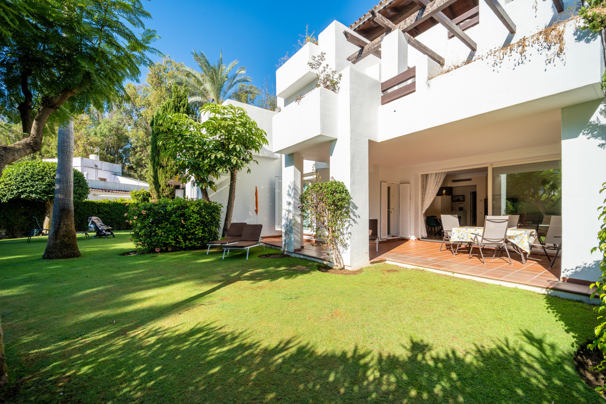 Appartement te koop in Estepona | 2 slaapkamers H5481028