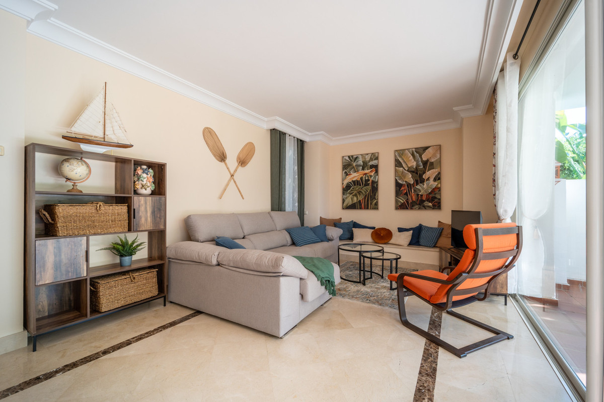 Appartement te koop in Estepona | 2 slaapkamers H5481028