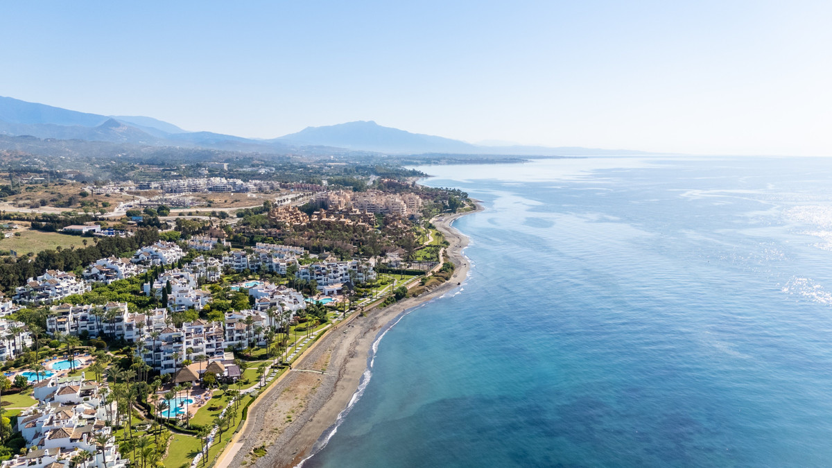 Appartement te koop in Estepona | 2 slaapkamers H5481028