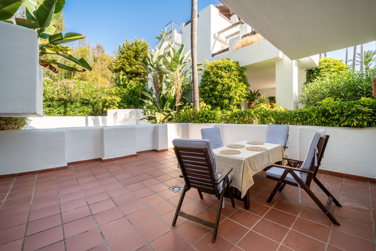 Appartement te koop in Estepona | 2 slaapkamers H5481028