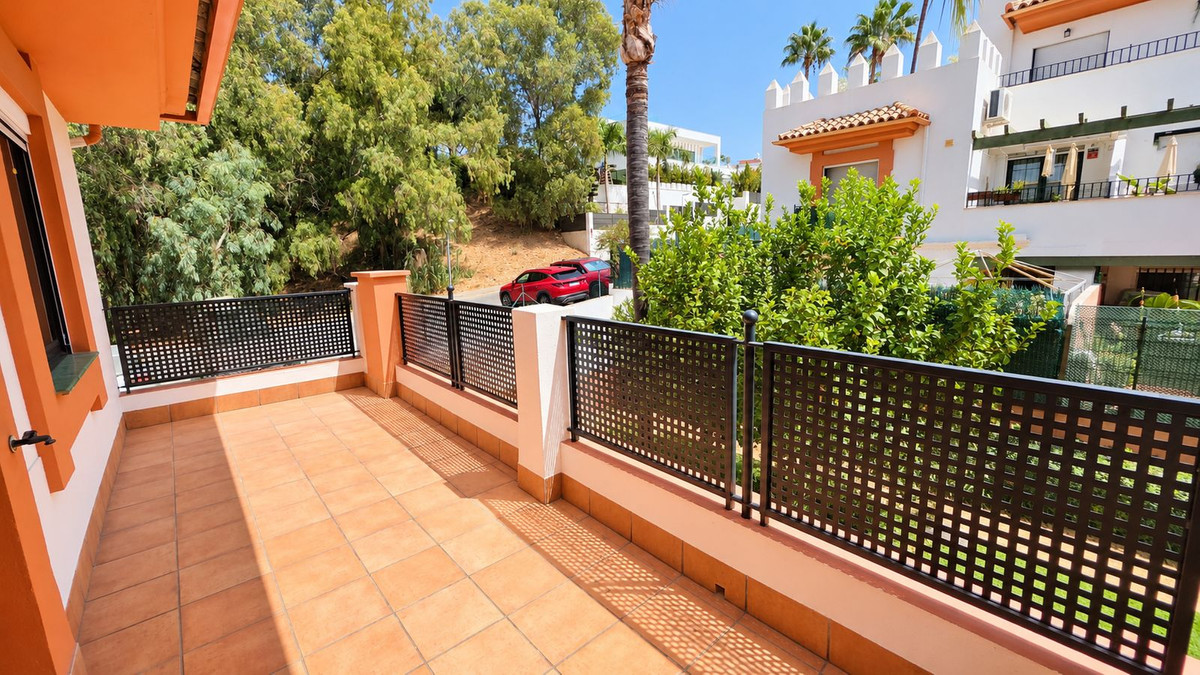 Appartement te koop in Estepona | 3 slaapkamers H5481475