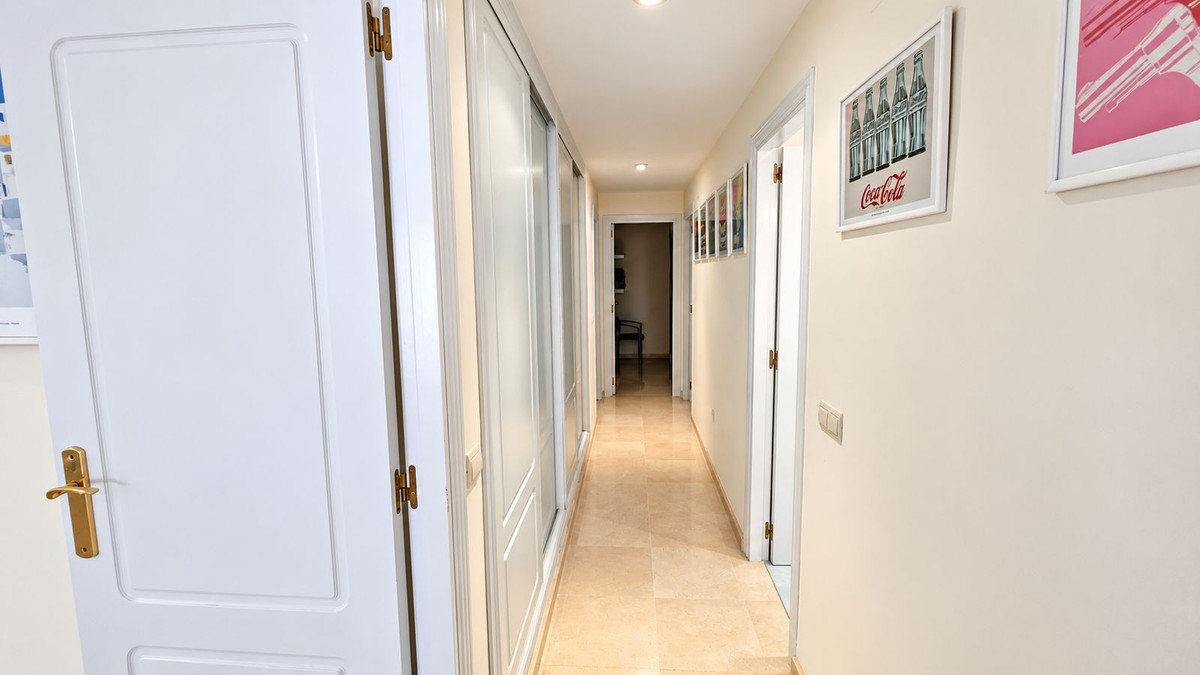 Appartement te koop in Estepona | 3 slaapkamers H5481475