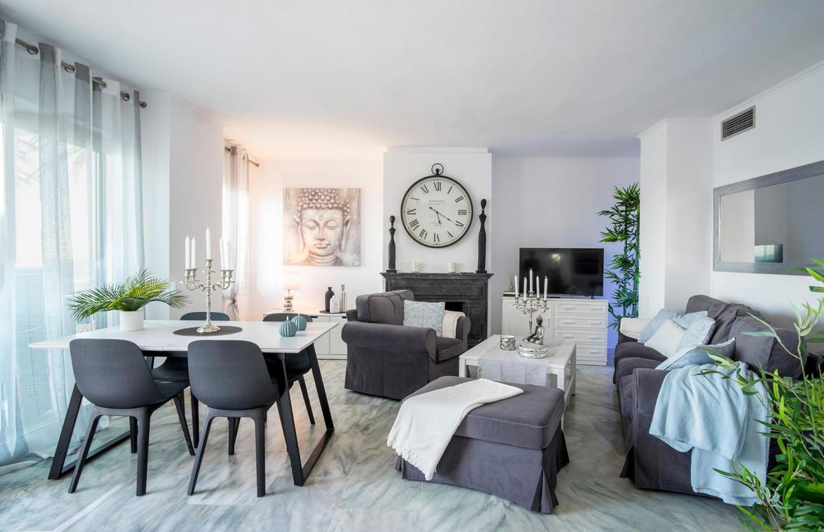 Appartement te koop in Estepona | 2 slaapkamers H5481556