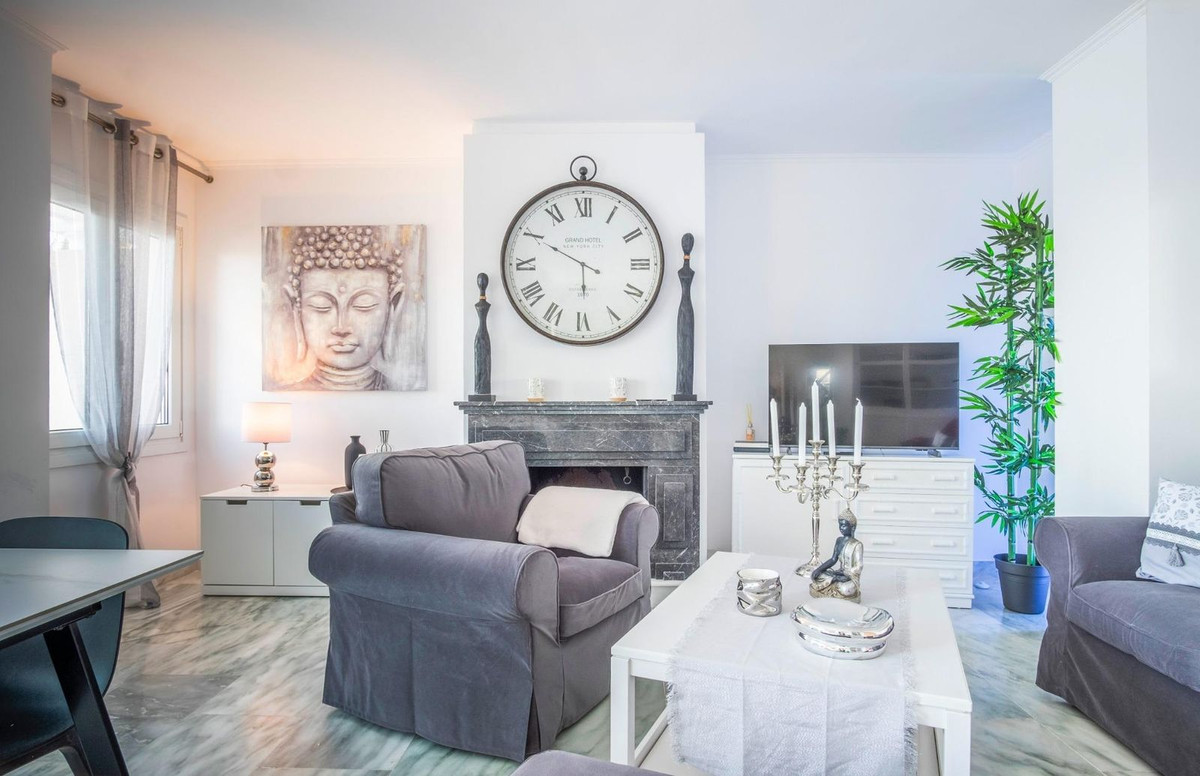 Appartement te koop in Estepona | 2 slaapkamers H5481556
