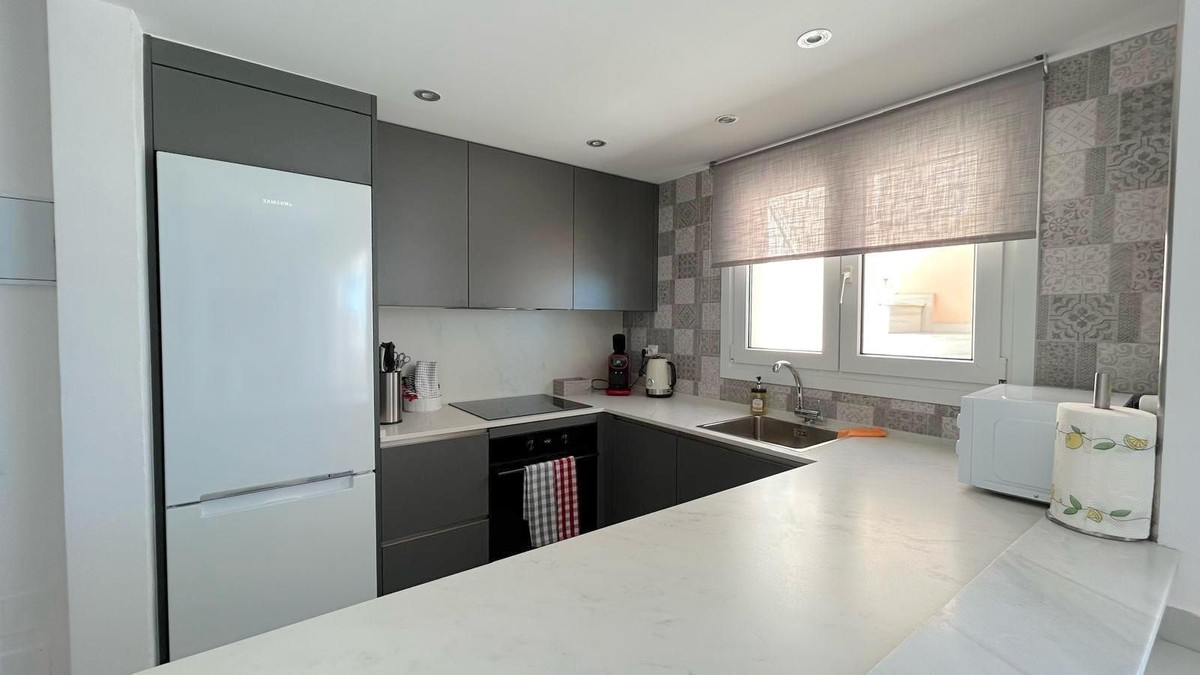 Appartement te koop in Estepona | 2 slaapkamers H5481556