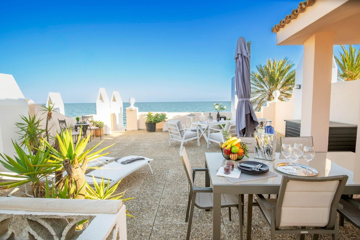 Appartement te koop in Estepona | 2 slaapkamers H5481556