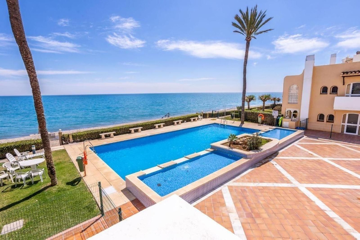 Appartement te koop in Estepona | 2 slaapkamers H5481556
