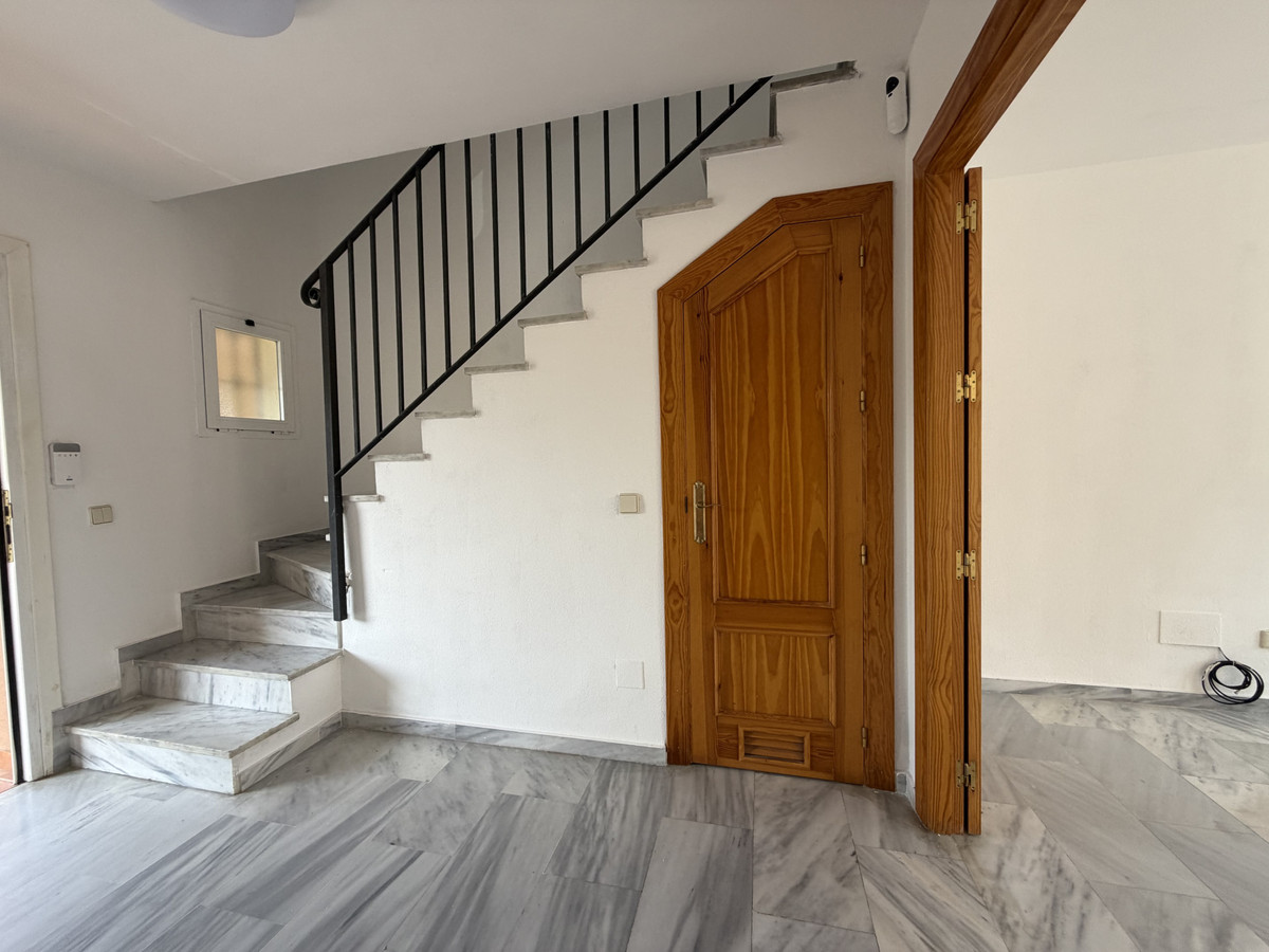 Duplex te koop in Estepona | 3 slaapkamers H5481880