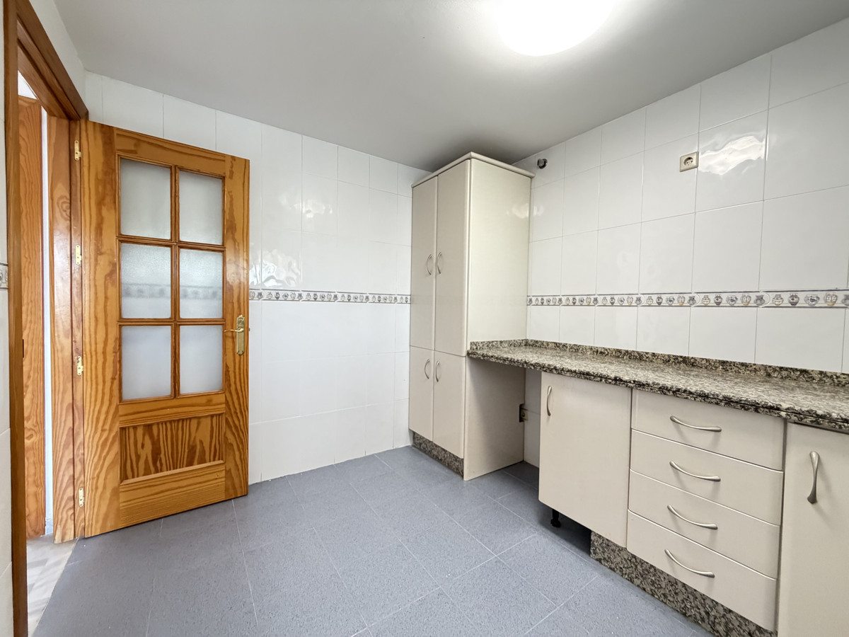 Duplex te koop in Estepona | 3 slaapkamers H5481880