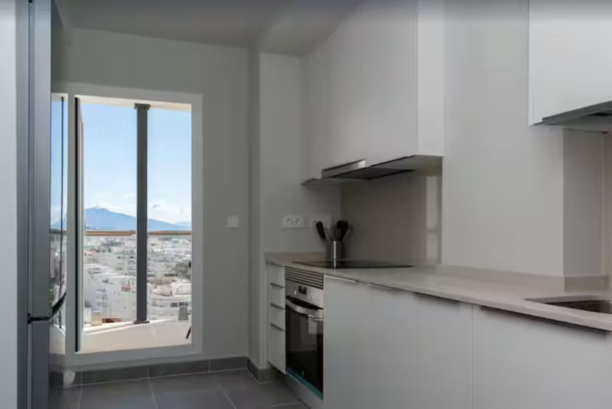 Appartement te koop in Estepona | 2 slaapkamers H5482039
