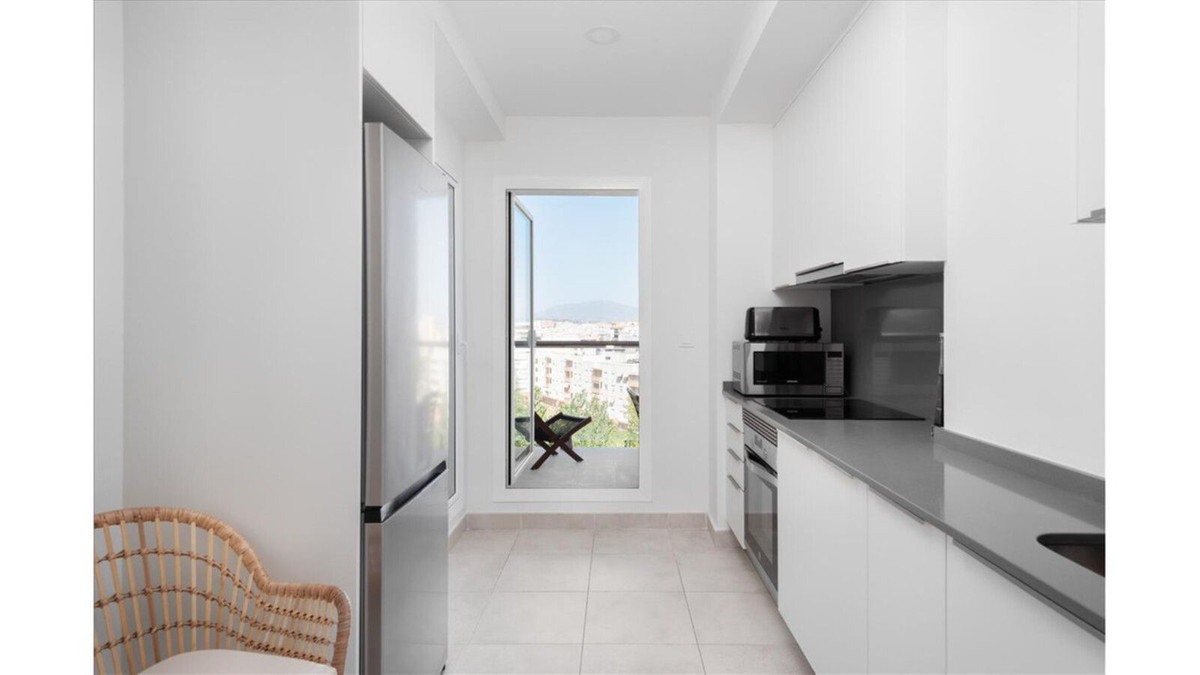 Appartement te koop in Estepona | 2 slaapkamers H5482039