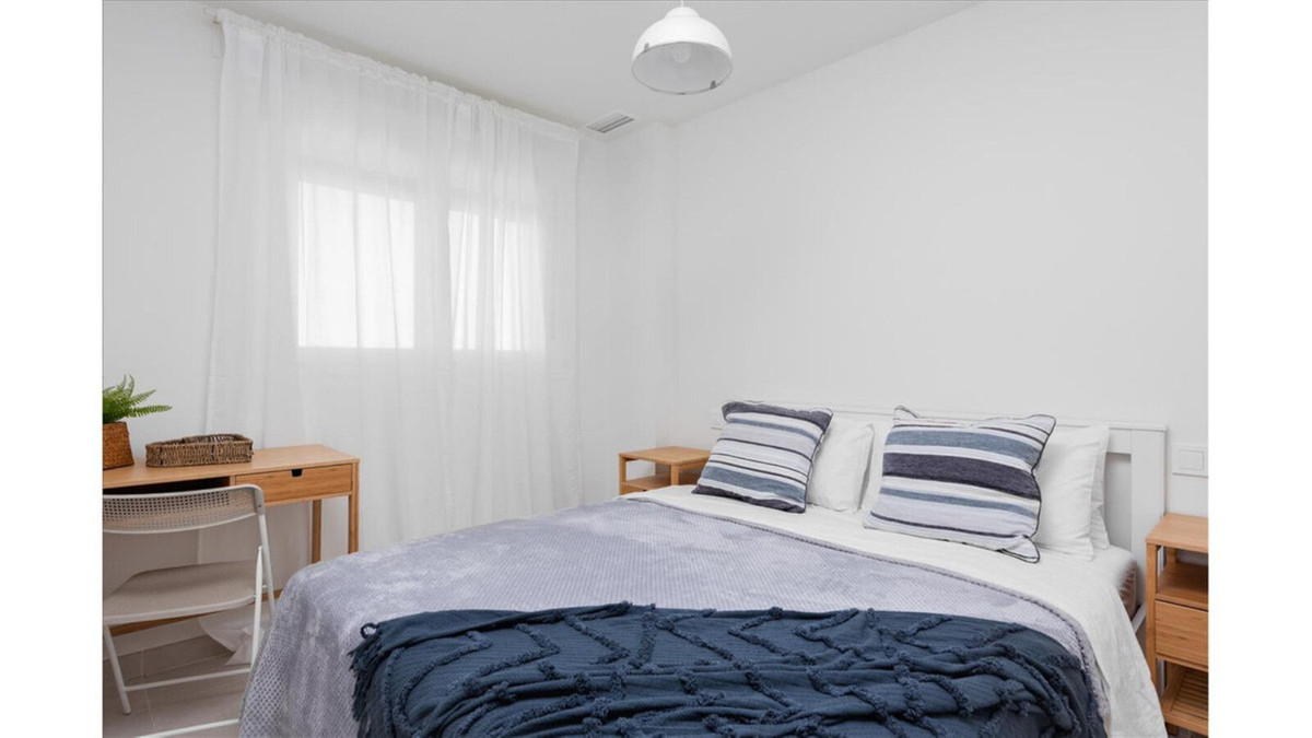 Appartement te koop in Estepona | 2 slaapkamers H5482039