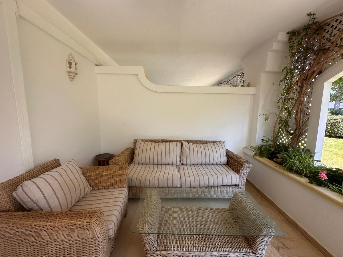 Appartement te koop in Estepona | 2 slaapkamers H5482210