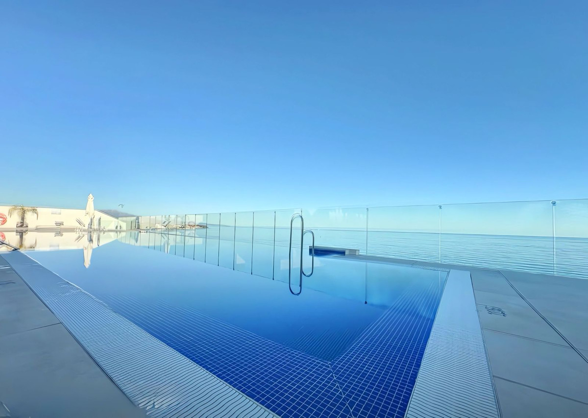 Appartement te koop in Estepona | 3 slaapkamers H5482465