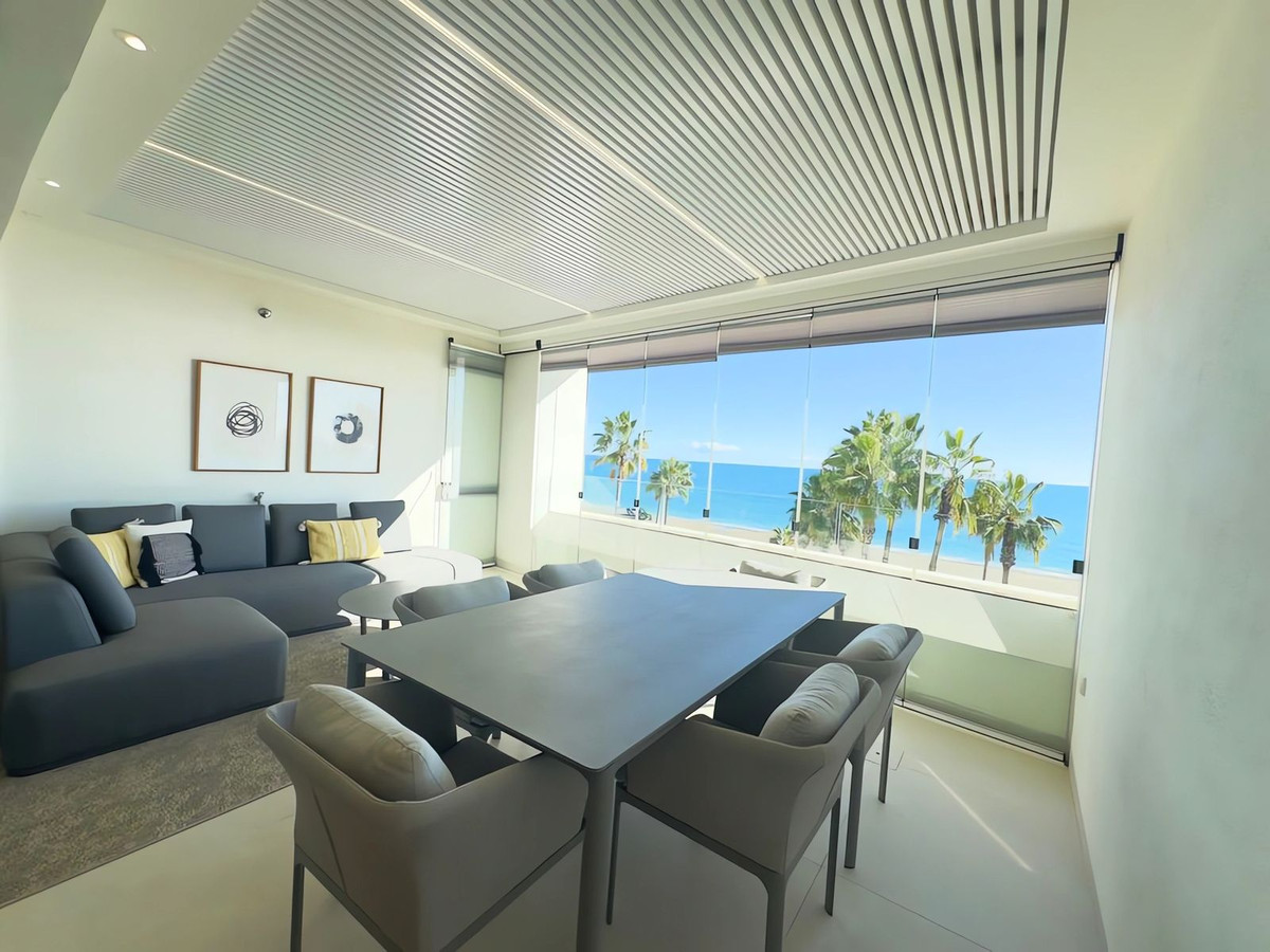 Appartement te koop in Estepona | 3 slaapkamers H5482465
