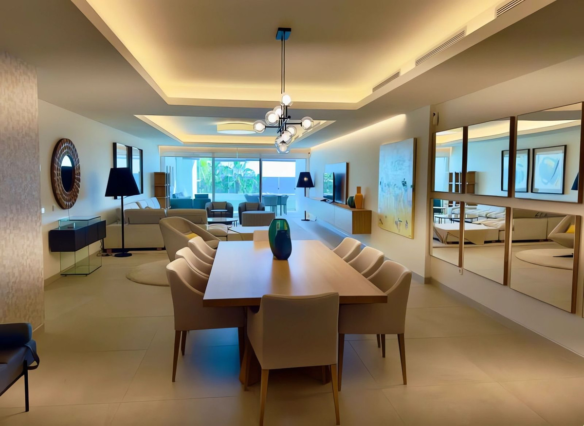 Appartement te koop in Estepona | 3 slaapkamers H5482465