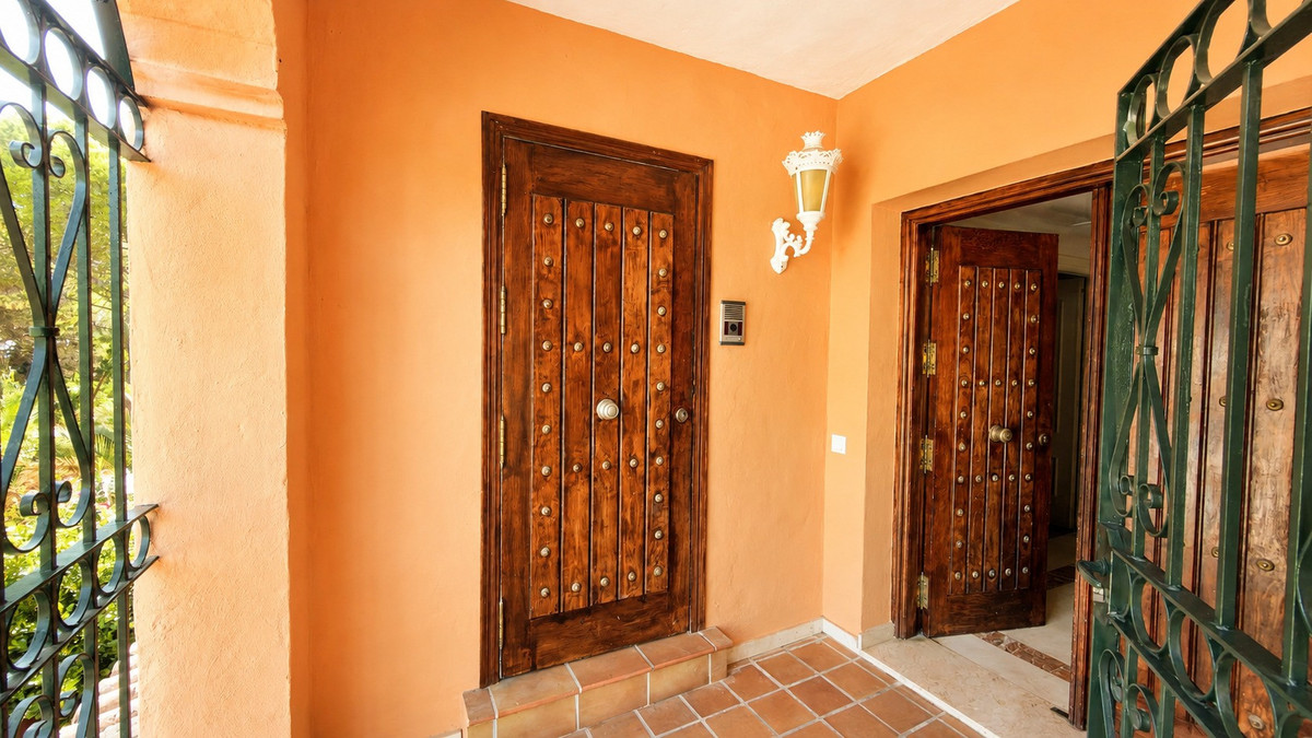 Appartement te koop in Estepona | 4 slaapkamers H5482792