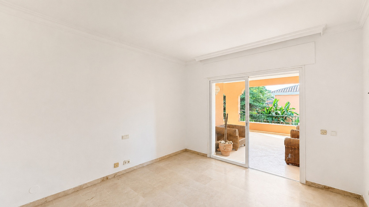 Appartement te koop in Estepona | 4 slaapkamers H5482792