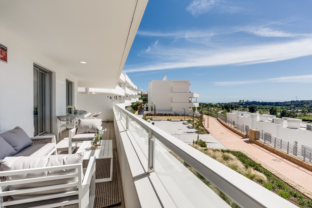 Appartement te koop in Estepona | 2 slaapkamers H5482825