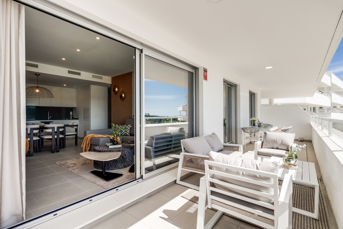 Appartement te koop in Estepona | 2 slaapkamers H5482825