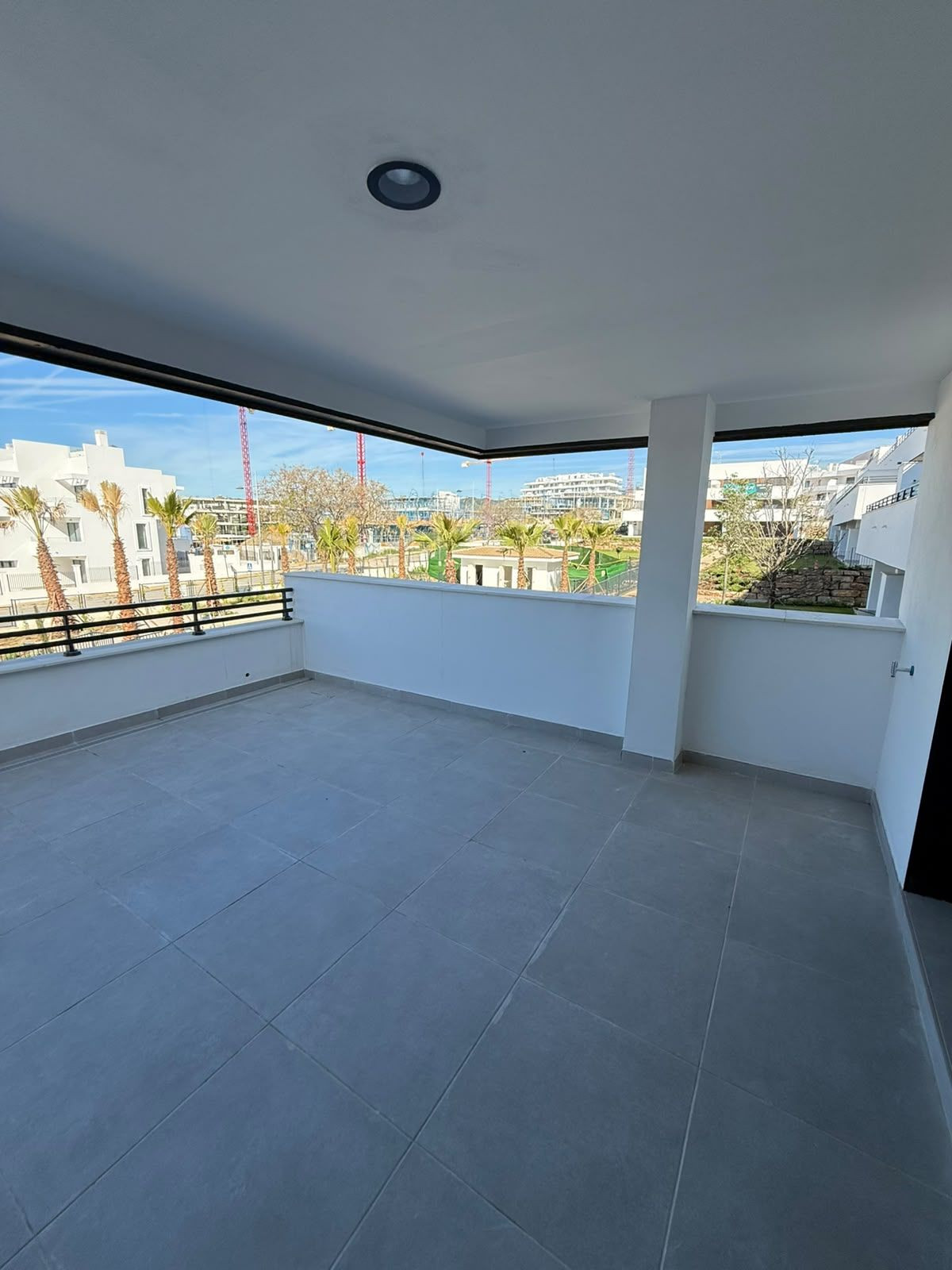 Appartement te koop in Estepona | 2 slaapkamers H5484478