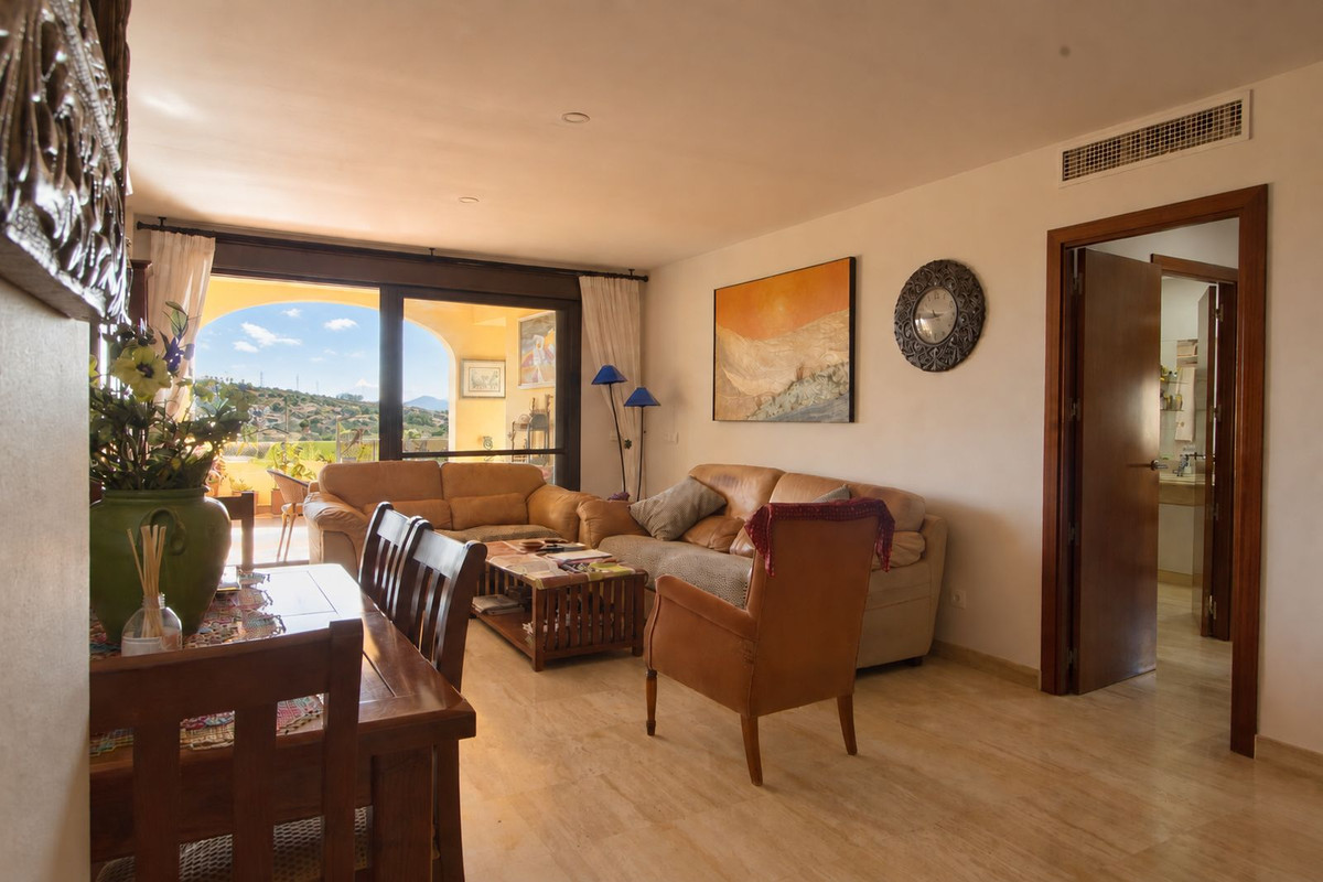 Appartement te koop in Estepona | 3 slaapkamers H5485795