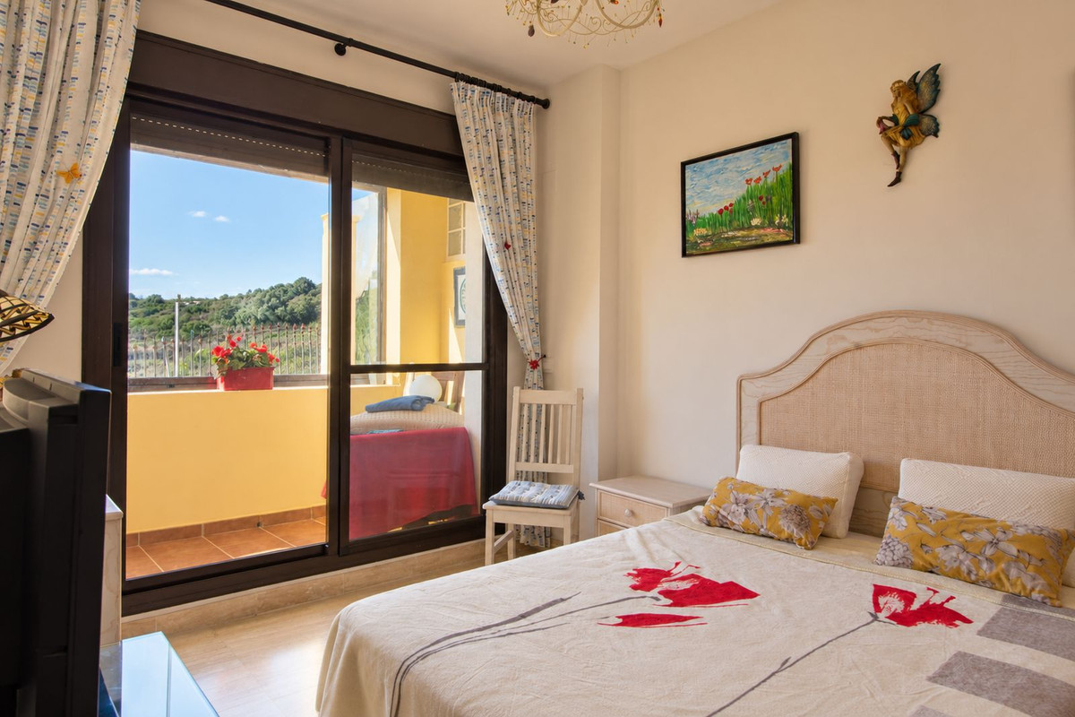 Appartement te koop in Estepona | 3 slaapkamers H5485795