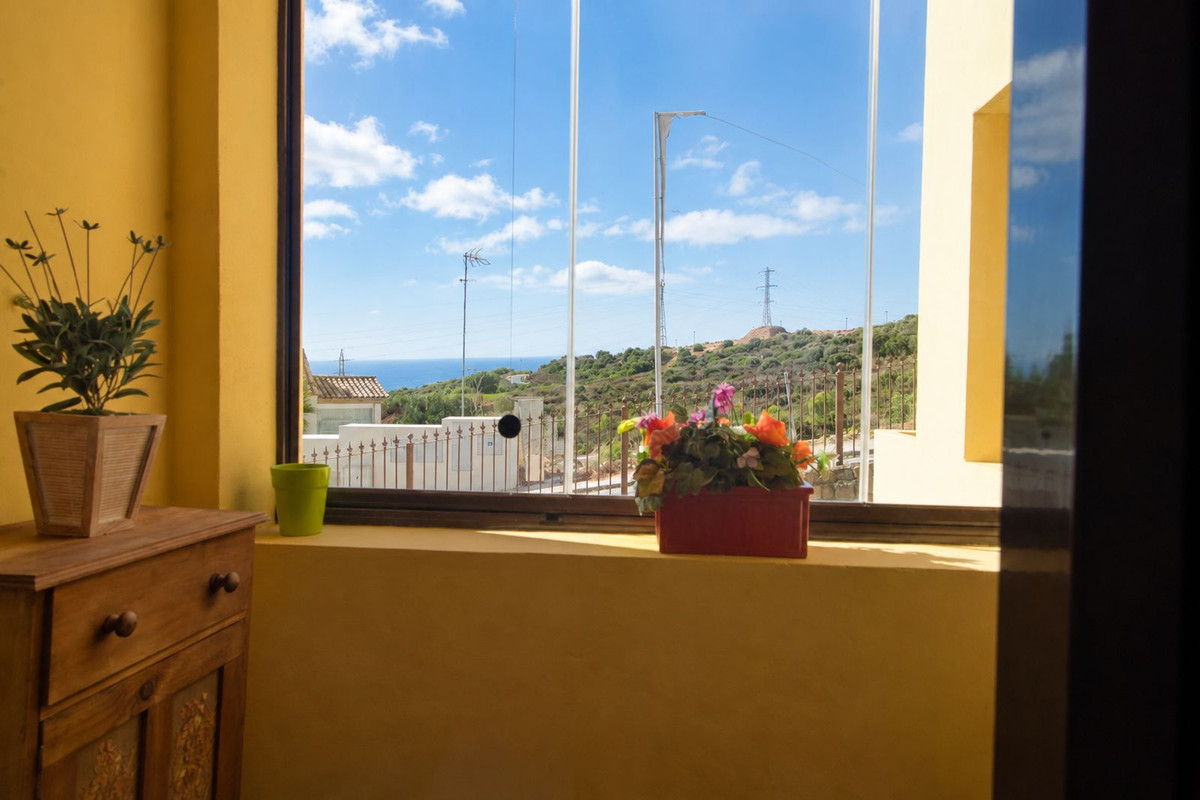 Appartement te koop in Estepona | 3 slaapkamers H5485795