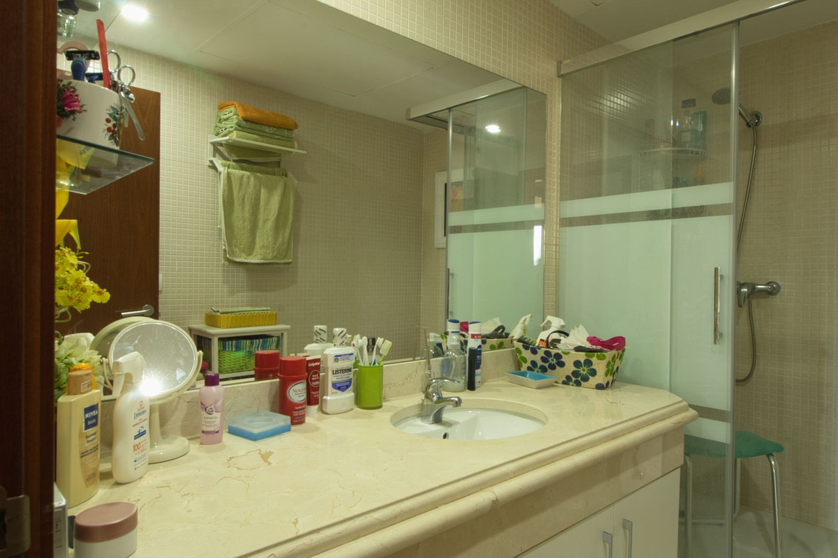 Appartement te koop in Estepona | 3 slaapkamers H5485795