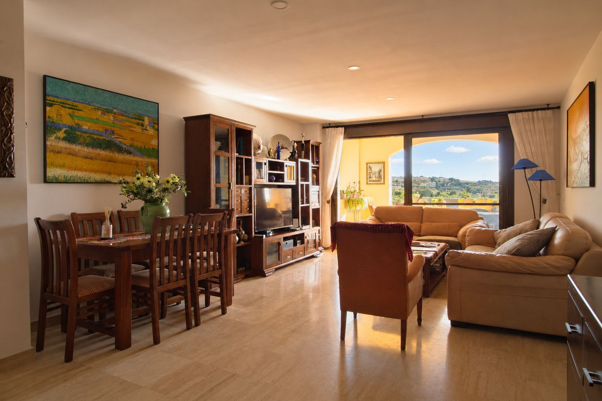 Appartement te koop in Estepona | 3 slaapkamers H5485795