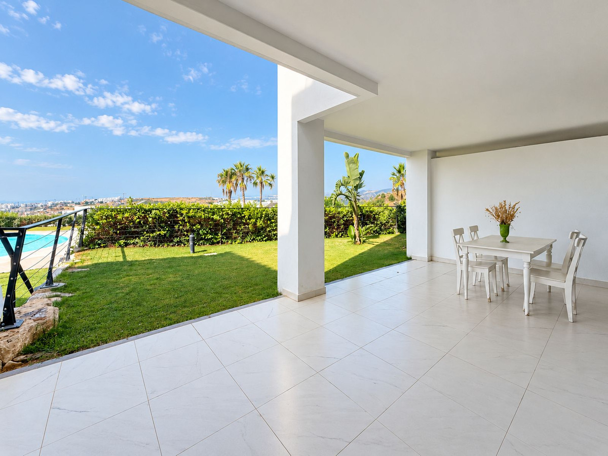 Appartement te koop in Estepona | 2 slaapkamers H5486014