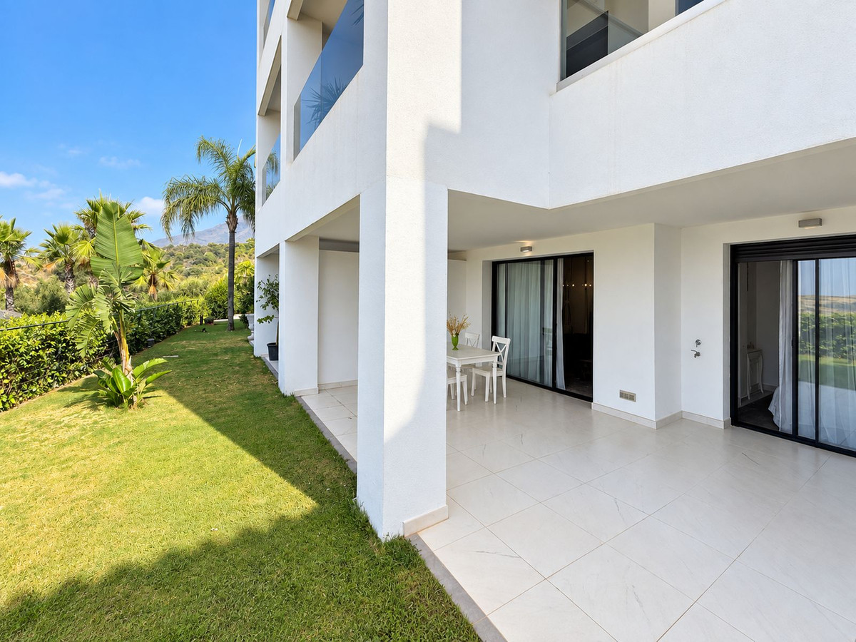 Appartement te koop in Estepona | 2 slaapkamers H5486014