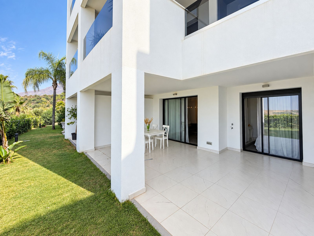 Appartement te koop in Estepona | 2 slaapkamers H5486014