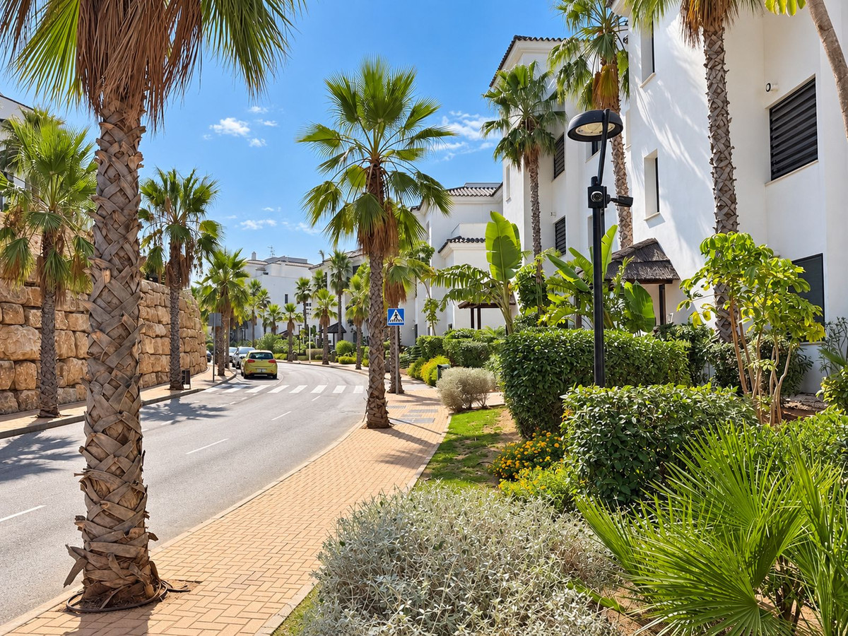 Appartement te koop in Estepona | 2 slaapkamers H5486014