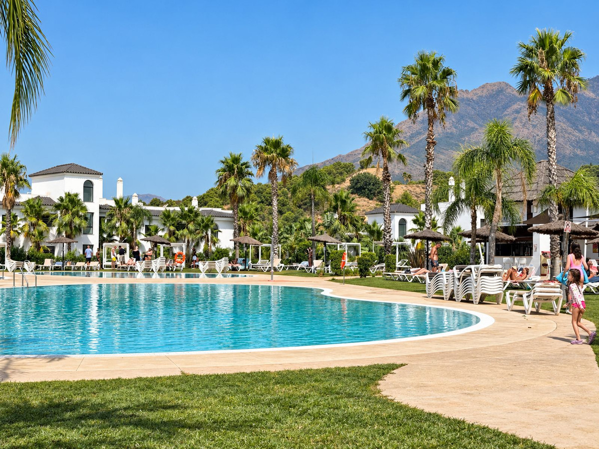 Appartement te koop in Estepona | 2 slaapkamers H5486014