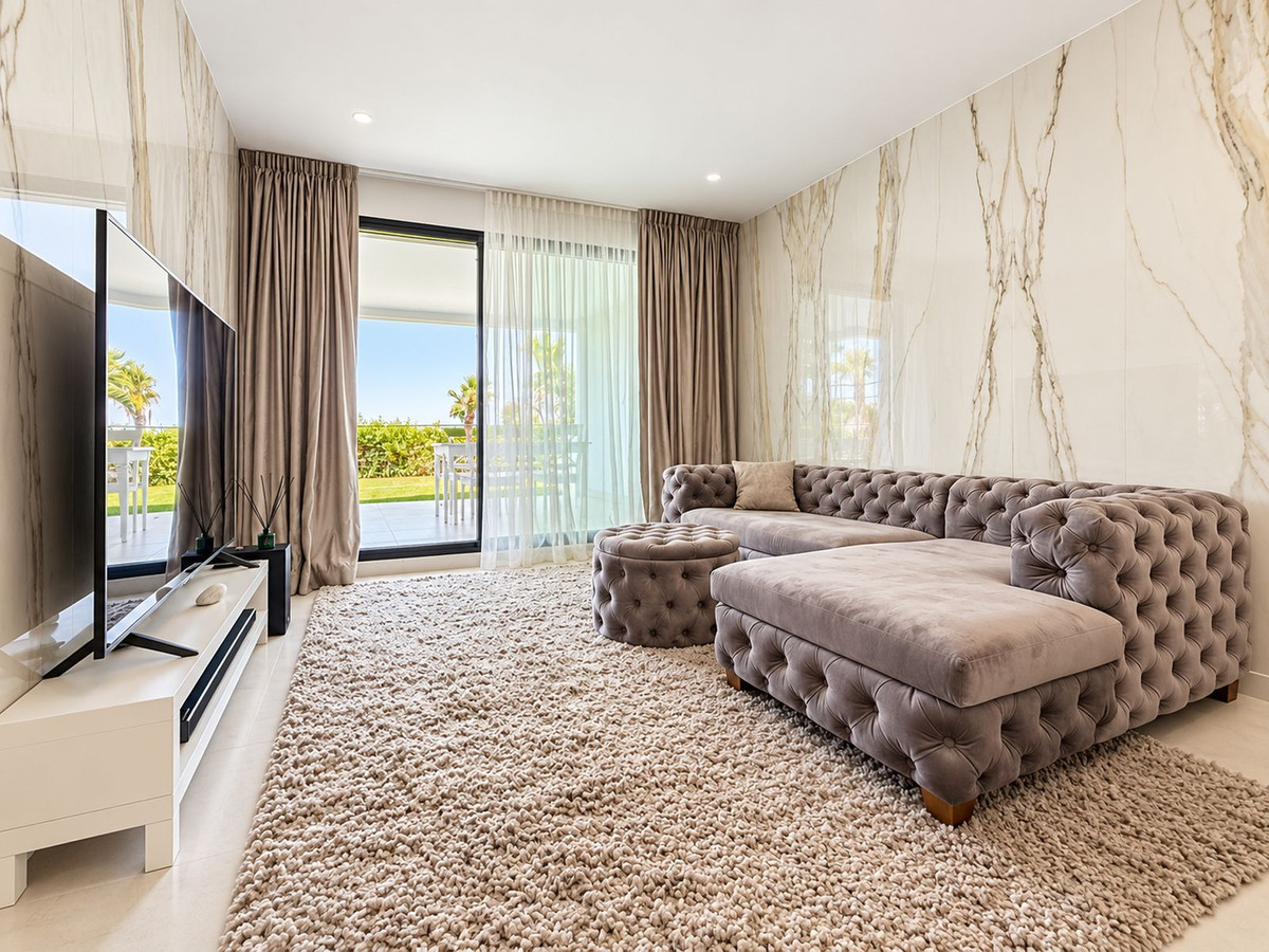 Appartement te koop in Estepona | 2 slaapkamers H5486014