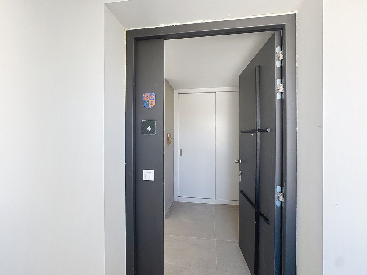 Appartement te koop in Estepona | 2 slaapkamers H5486242