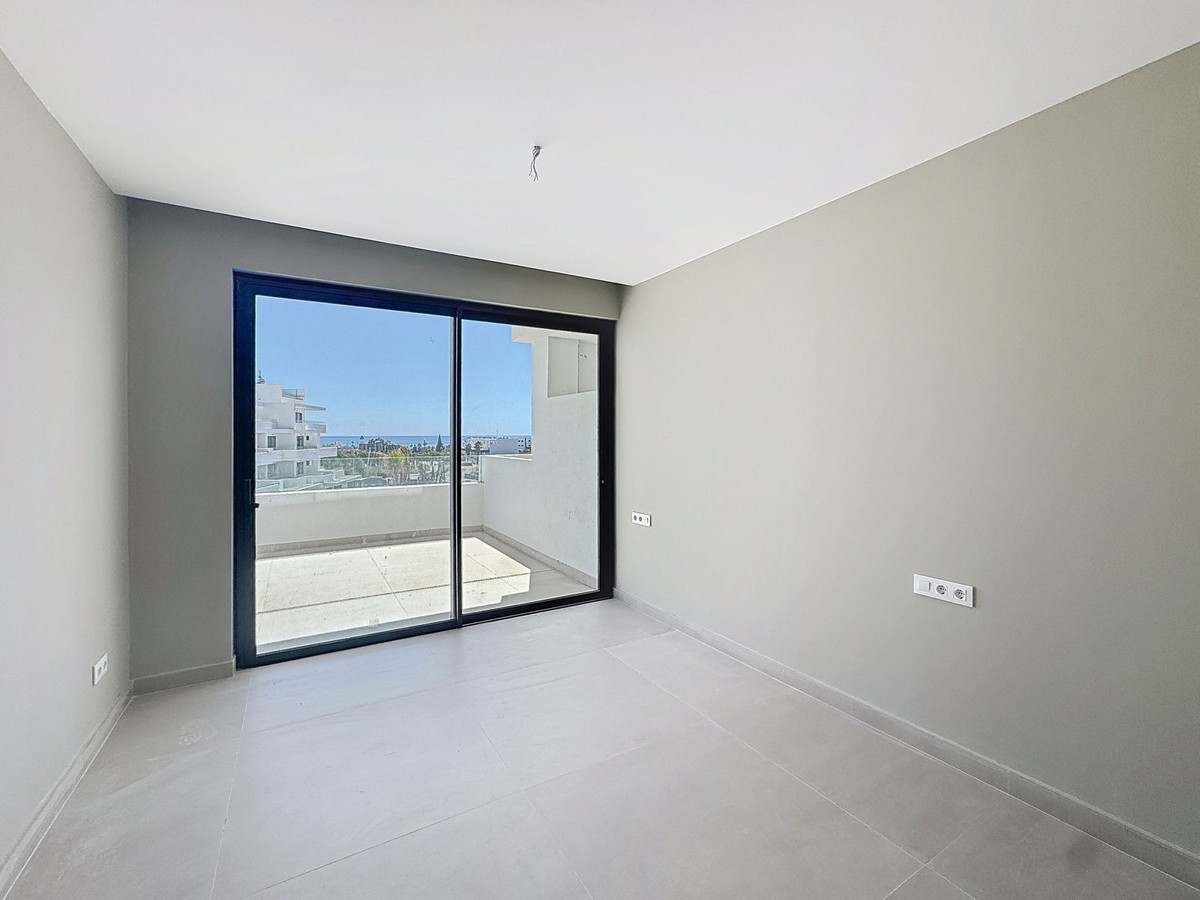 Appartement te koop in Estepona | 2 slaapkamers H5486242