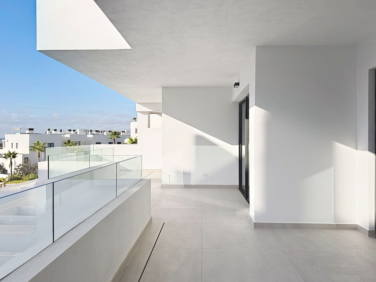 Appartement te koop in Estepona | 2 slaapkamers H5486242