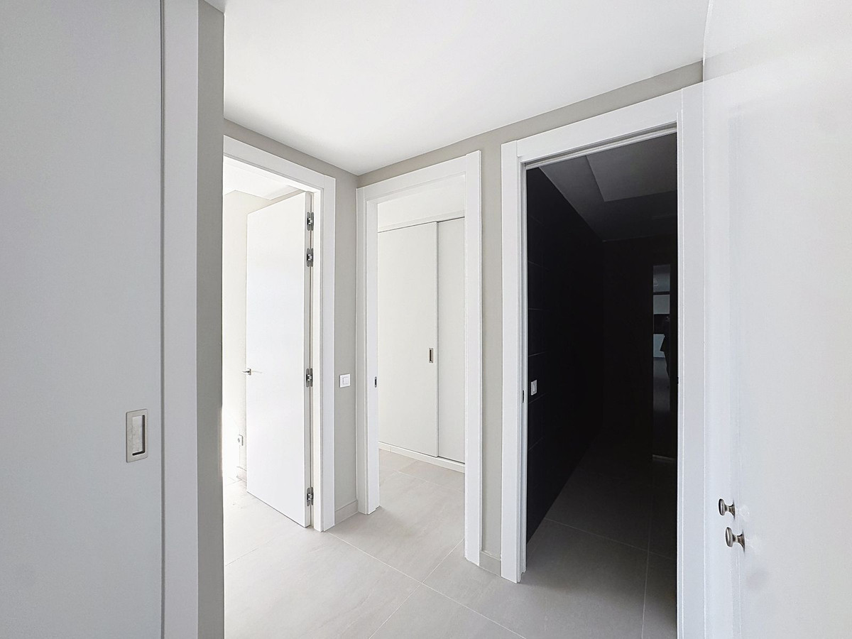 Appartement te koop in Estepona | 2 slaapkamers H5486242