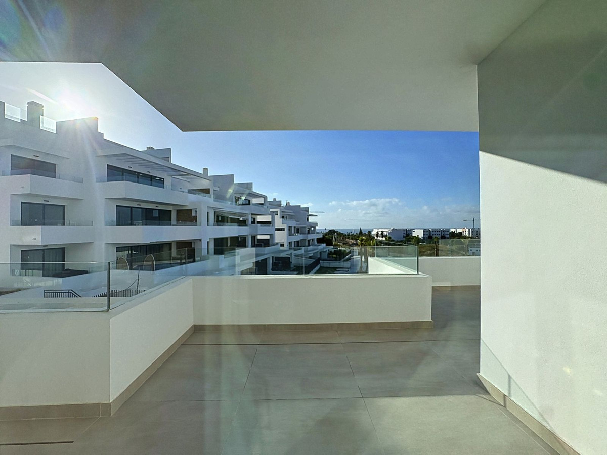 Appartement te koop in Estepona | 2 slaapkamers H5486242