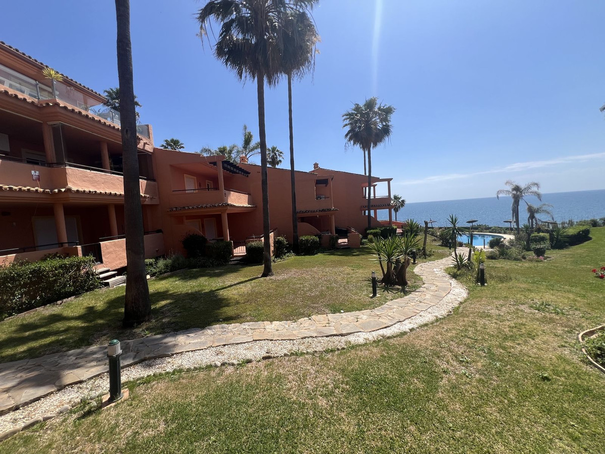 Appartement te koop in Estepona | 3 slaapkamers H5486611