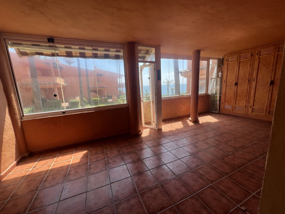 Appartement te koop in Estepona | 3 slaapkamers H5486611