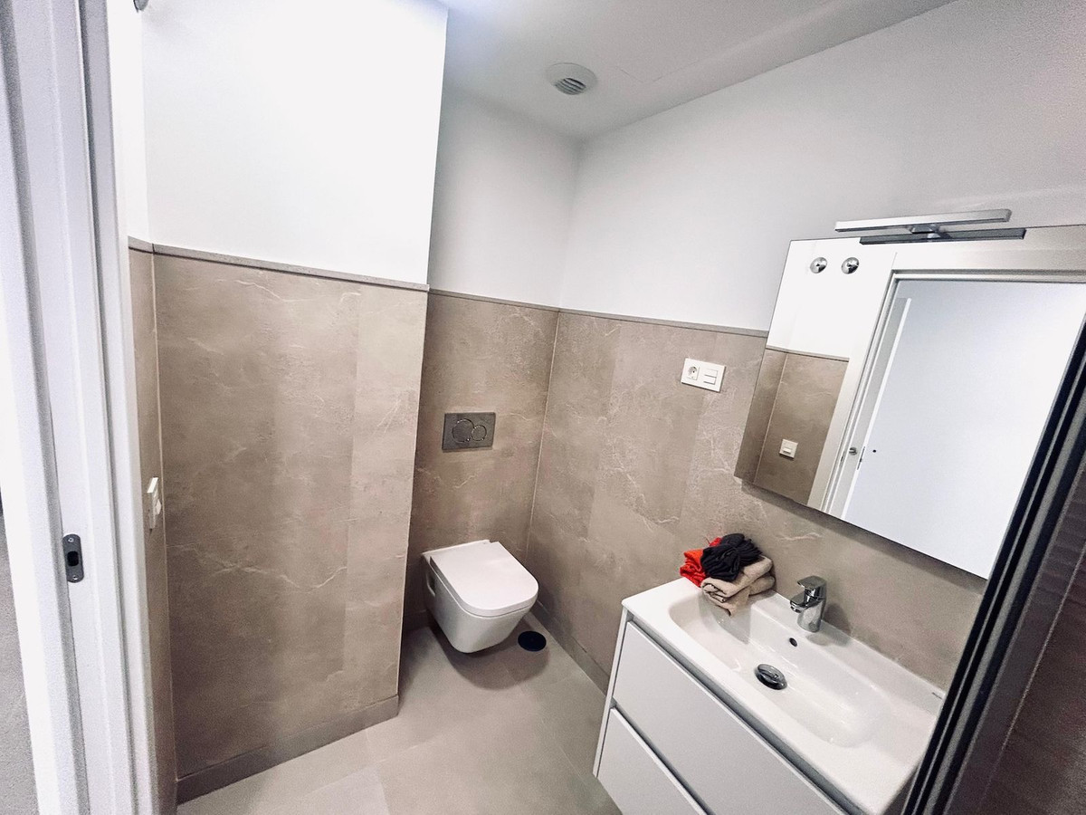 Appartement te koop in Estepona | 2 slaapkamers H5486614